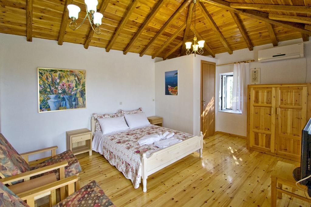 Villas Zoe Ksanemos Exteriör bild